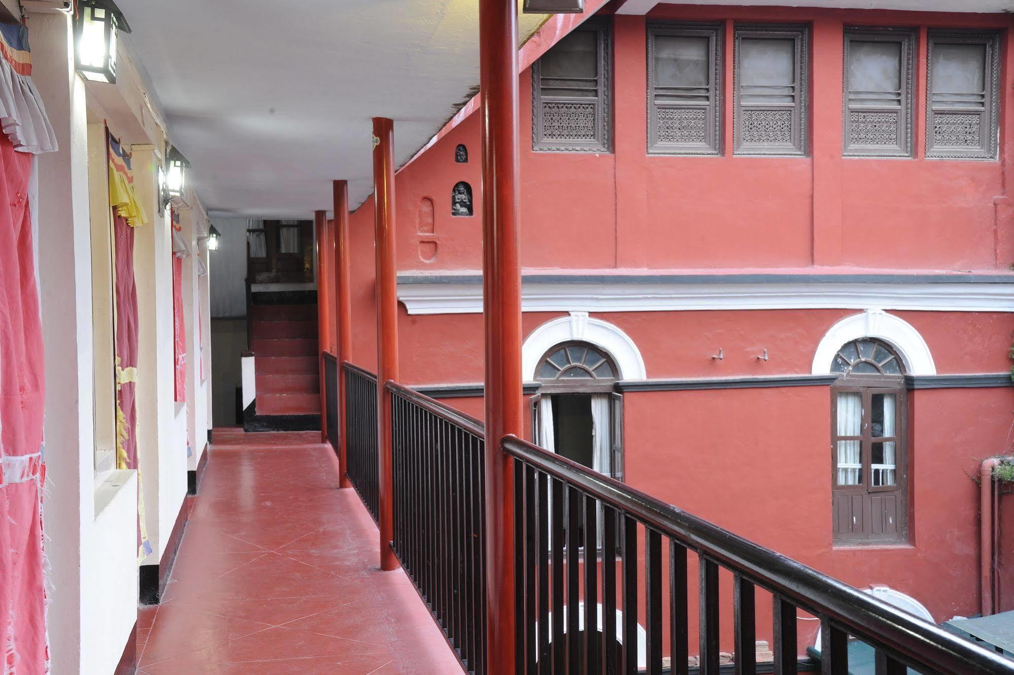 Hotel Himalaya Yoga Kathmandu Ngoại thất bức ảnh